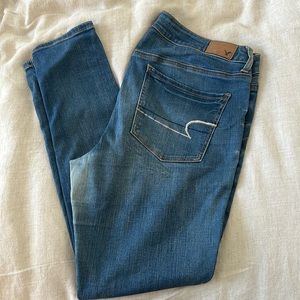 American Eagle super stretch skinny jeans